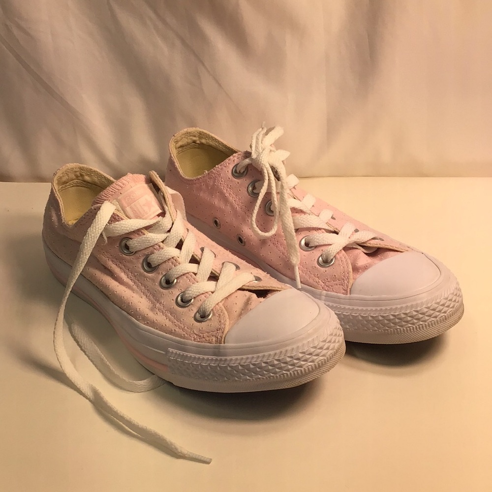 Converse Chuck Taylor All Star Pink size 7.5